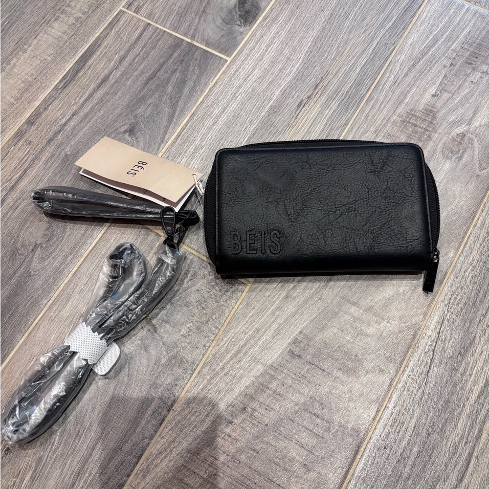 BEIS Elegant Black Wallet